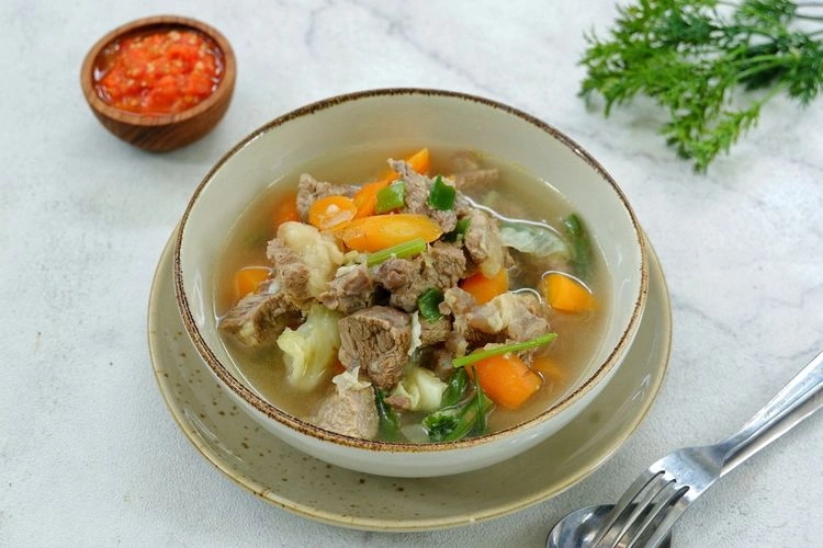 Sop kambing yang segar, Sumber: kompas.com